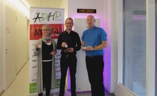 Frá afhendingu endurskinsmerksins á Hólmsheiði.