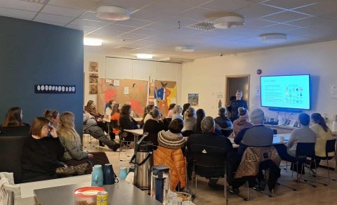 Fullt hús á fræðslufundi í Hlíðarskóla á Akureyri